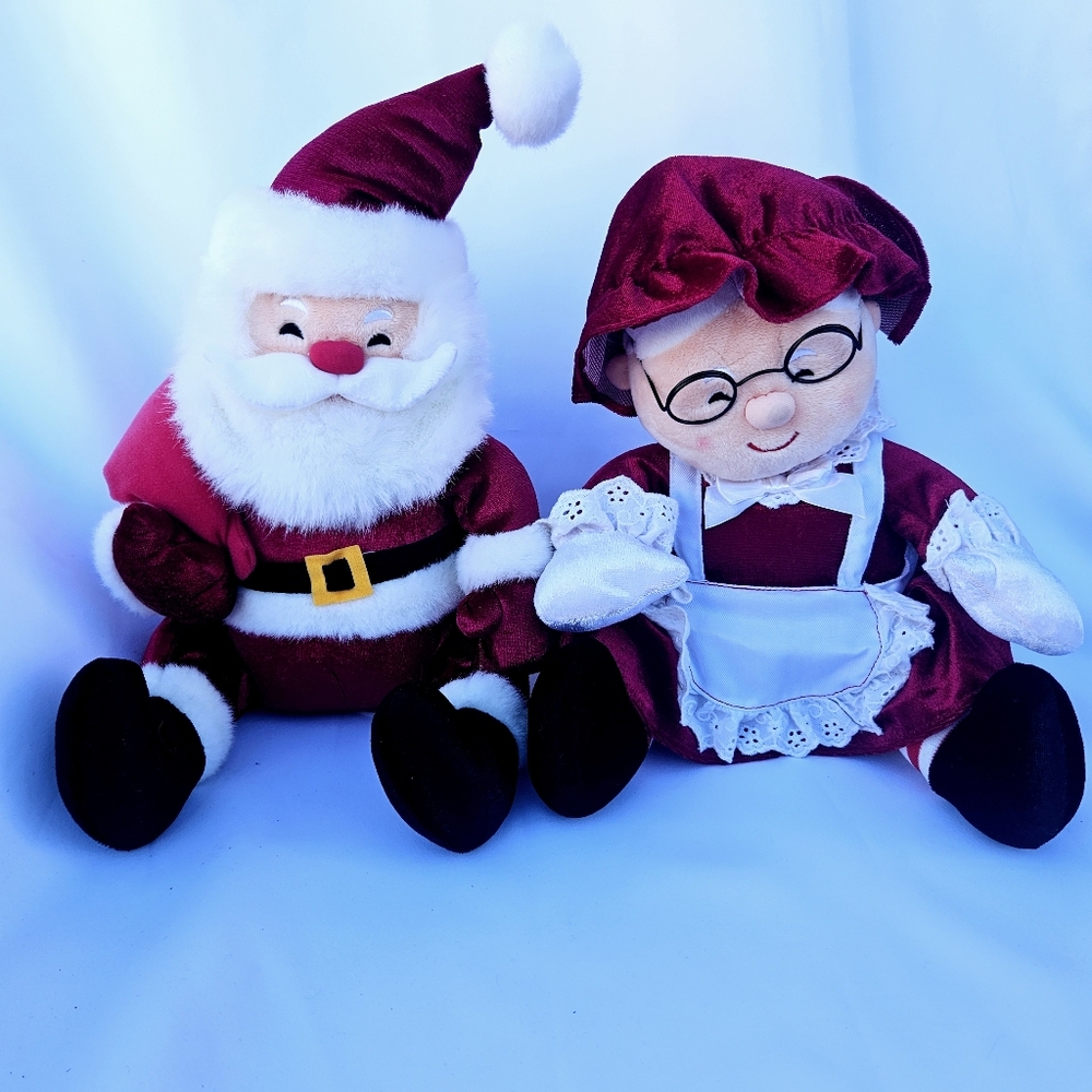 Pair of Vintage Dakin Plush Santa and Mrs. Claus Plush Dolls